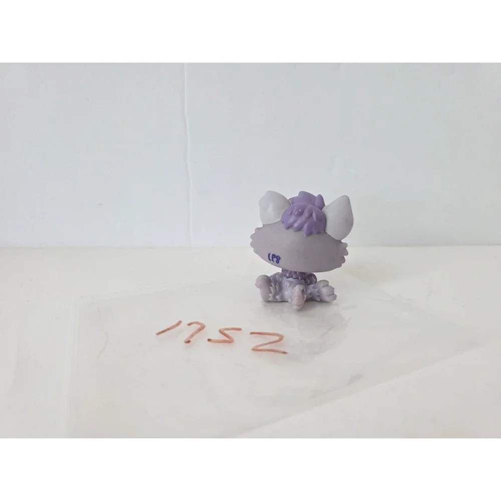 Littlest Pet Shop figure dog 1752 purple husky